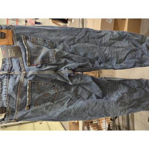 Size 31x33 LEVI Low Loose Fit Jeans #560Stonewash