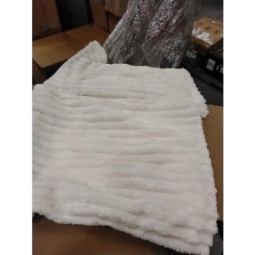 Bedsure White Throw Blanket for Couch - GentleSoft Cozy Blanket for Women, Cute Fleece Throws for Girls, Room Home Dorm Decor, Birthday Gifts for Women Men Mom Teacher Gifts, Off White, 50x60 Inches