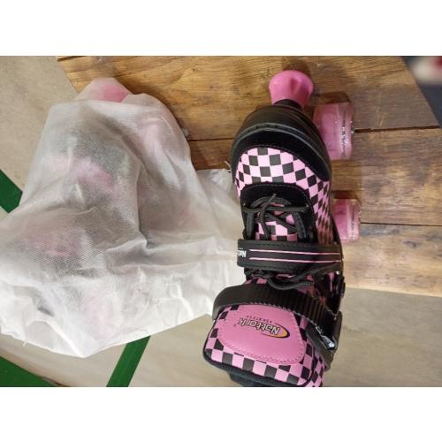 Nattork Adjustable Roller Skates for Kids Teens, Illuminating Wheels Roller Quad Skates with Checkerboard Design for Boys Girls