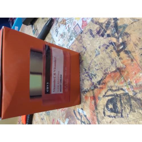 Envy Vitamin C Night Cream Vitamin E Glow Boosting Facial  Anti-aging 1.69 Fl Oz