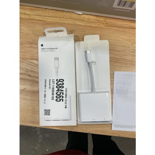 Apple USB-C Digital AV Multiport Adapter