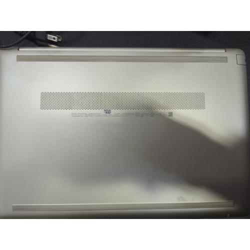 HP Notebook - 15-dw0011ds With Charger