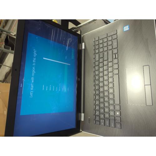 HP Notebook - 17-bs011cy With Charger