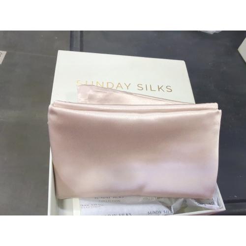 Size  king Color nude champagne SUNDAYSILKS™ Premium Silk Pillow Cases | 100% Mulberry Silk Pillowcase with Zipper, Real 22 Momme Grade 6A Silk, Standard Queen, King Size [Nude Champagne]