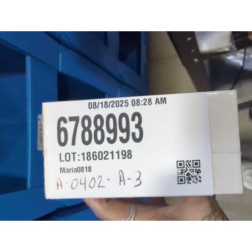 Therabody TheraFace Depuffing Cold & Heat Facial Treatment Wand - White