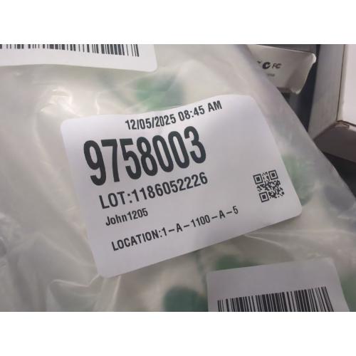 Set of 2 Color White Golf Headcovers Live Lucky Golf Driver Covers Advanced Embroidery Fairway Wood Covers Hybrid Covers Mallet Blade Putter Head Covers Premium Leather Shamrock Golf Club Covers