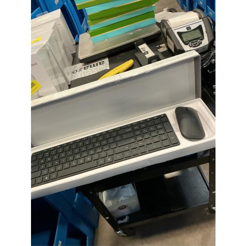 Microsoft Designer Bluetooth Desktop - Wireless bluetooth connectivity - QWERTY keyboard with built-in number pad - Ambidextrous designed mouse