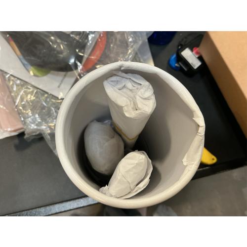 Matte Gold Utensils Set - 16-piece KiiZYs Cutlery Stainless Steel Silverware - Flatware Set Korean Chopsticks Fork Spoon Knife - Cubiertos Dorados Dishwasher Safe Gift Box (Gold, Service for 4)