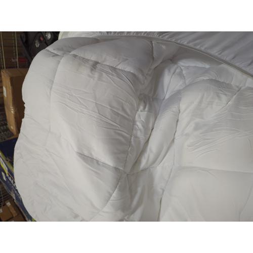 King Mattress Pad, 8-21 Deep Pocket Protector Ultra Soft Quilted Fitted Topper Cover Fit for Dorm Home Hotel -White