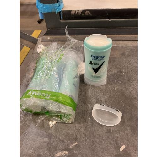 Degree UltraClear Antiperspirant Deodorant Black White Anti White Marks and Yellow Stains - 2.6oz