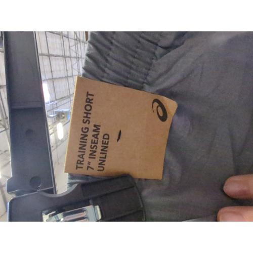 Asics mens athletic training shorts size medium 7 inseam unlined