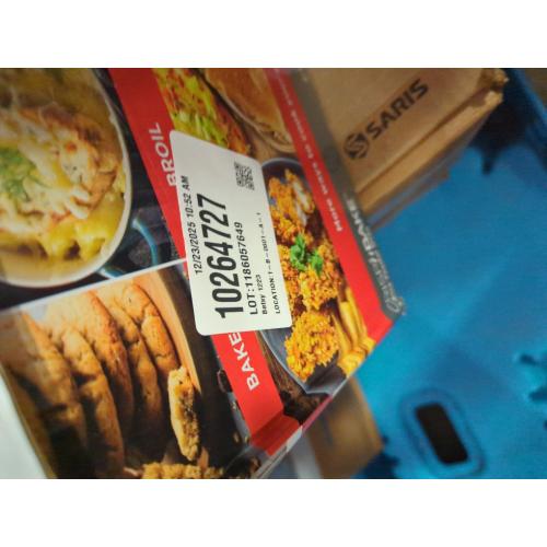 BLACK DECKER Crisp ‘N Bake Air Fry 4-Slice Toaster Oven, Silver & Black, TO1787SS