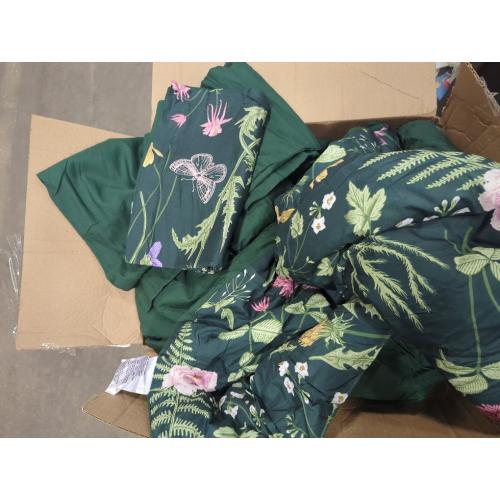 Yiran Queen Comforter Set 7 Piece, Dark Green Floral Bedding Set, Bed in a Bag Queen with Botanical Flowers Patterns, Soft Microfiber Complete Bedding Set with Sheets for All Season