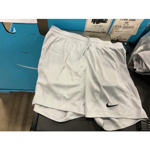 S Women’s Nike Park III Shorts