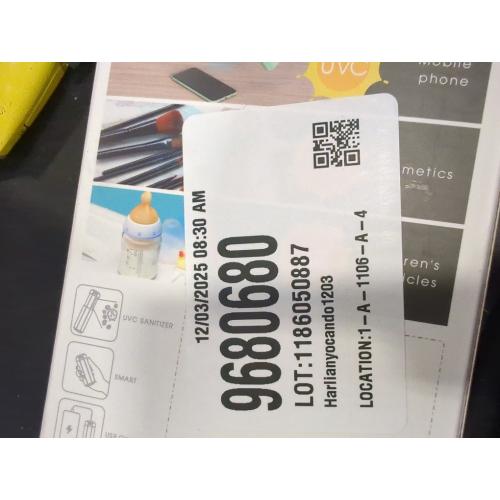 UV Light Sanitizer Stick, Portable Mini Lipstick Style Design Disinfection Lamp,USB Charging Ultraviolet Sterilizer Lamp Anti-Bacterial Rate 99% Green