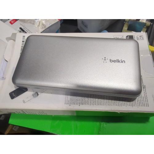 Color silver Belkin 10000mAh Power Bank 15W USB-A   USB-C - Silver