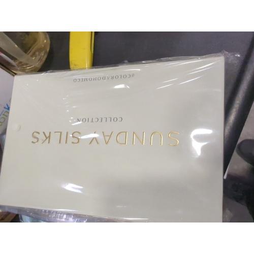 Size king Color Blue SUNDAYSILKS™ Premium Silk Pillow Cases | 100% Mulberry Silk Pillowcase with Zipper, Real 22 Momme Grade 6A Silk, Standard Queen, King Size [Navy Blue]