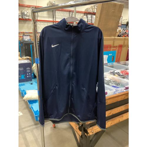 SIZE MEDIUM.  Nike Men S Jacket EPIC