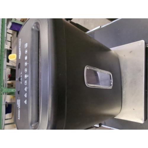 Amazon Basics 8-Sheet Cross Cut Paper Shredder and Credit Card Shredder - Black