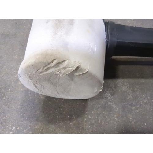 Kobalt 32 -oz Rubber Head Fiberglass Handle Rubber mallet