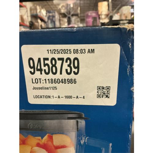 Oster Easy-to-Clean Blender with Dishwasher-Safe Glass Jar with a 20 oz. Blend-n-Go Cup