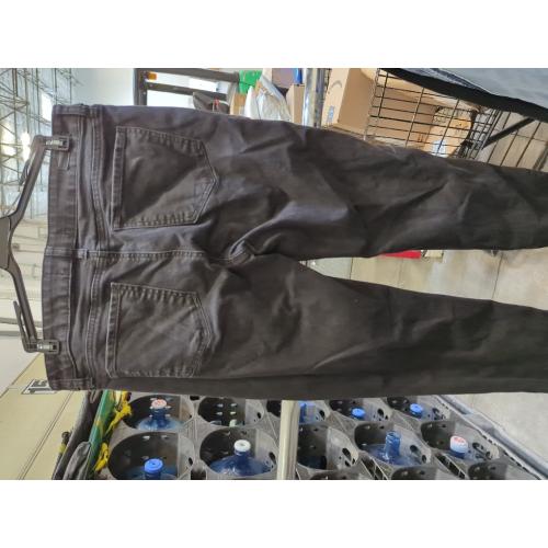 Size 8 KUT from the Kloth Catherine Boyfriend Jeans