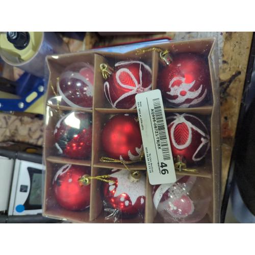 Heyiwell 2.36 Inch/9pc Shatterproof Christmas Ornament Balls,Christmas Hanging Balls Decorations for Xmas Trees and Holiday Decor,White Red