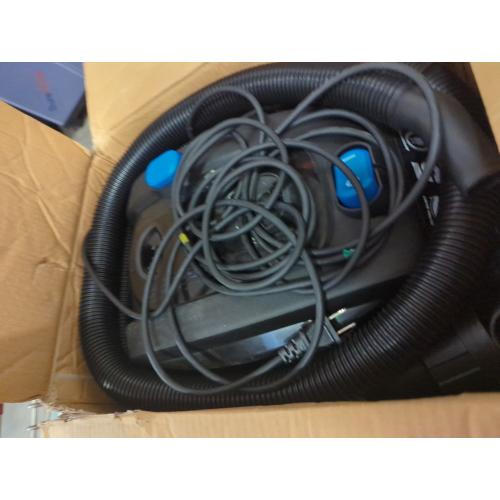 Vacmaster VWM510 5-Gallon 5 Peak HP Remote Control Wall Mount Wet/Dry Shop Vacuum , Blue