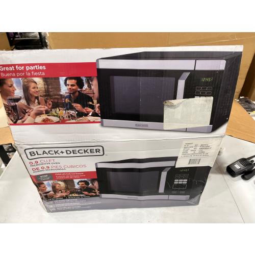 BLACK DECKER 0.9 cu ft 900W Microwave Oven - Stainless Steel
