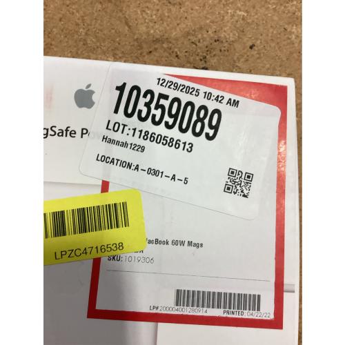 Apple 60W MagSafe Power Adapter (for previous generation 13.3-inch MacBook and 13-inch MacBook Pro)