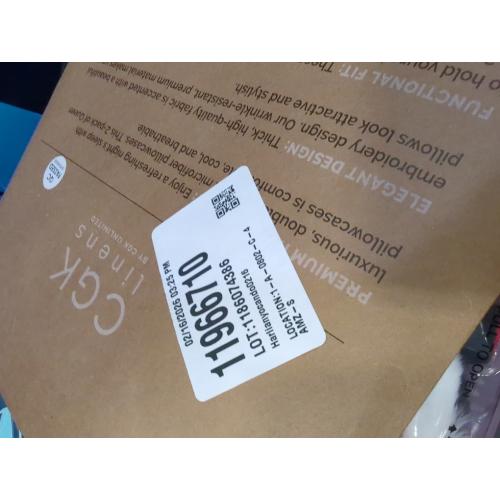 Queen Pillow Cases Set of 2 - Ultra Soft Hotel Quality Pillowcase Covers - Comfy, Cozy & Wrinkle Free - Shrink, Stain & Fade Resistant - Machine Washable Pillow Protectors - 2 Piece Set - Sage Green