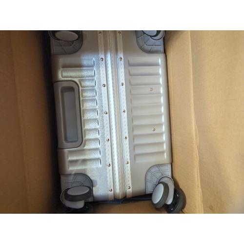 GREY 24-Inch Hardside Checked Luggage with Leather Handle, PC Zipperless Suitcase with Spinner Wheels and TSA Locks, Lightweight Checked Luggage for Travel, Silver