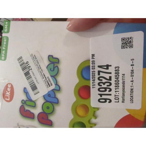 LiKee Fidget Popper Sensory Baby Toys for 10  Months, Push and Popping Busy Board, Montessori Toys for 1  Years Old, Airplane Car Travel Toy for Toddlers 1-3 Stress Relief (2 Pieces)