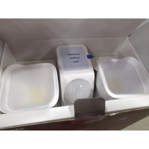 Color White Wyze Wired Outdoor Wi-Fi Floodlight v2 Home Security Camera with 2K Video, Color Night Vision, Motion Activated LEDs - White