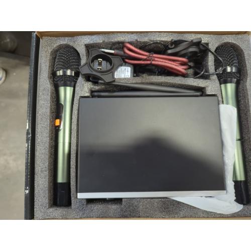 Wireless Microphones,Metal Dual Professional UHF Cordless Dynamic Wireless Microphone System for Church, DJ, Karaoke,Wedding, Home KTV Set,260Ft