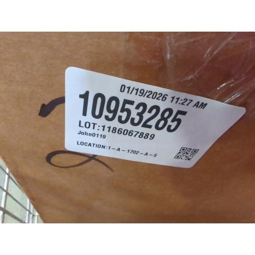 hp Z820 workstation with mouse and keyboard