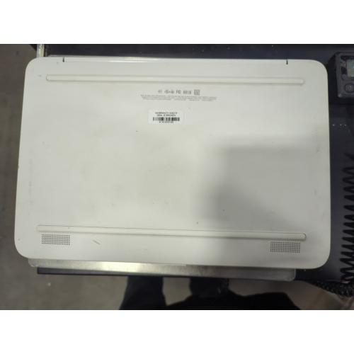 HP Stream - 14-ax022nr With Charger