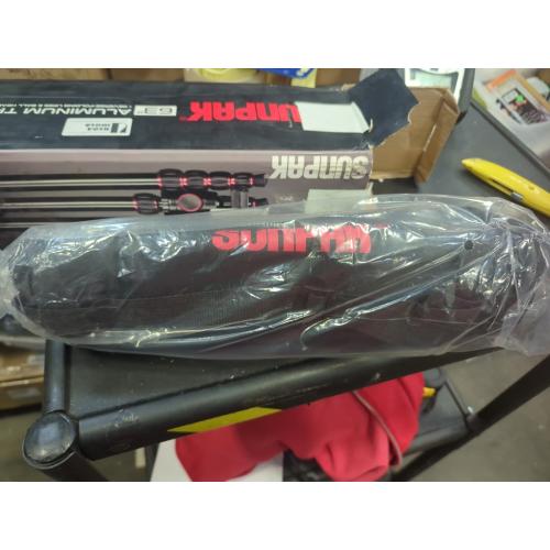 Sunpak - TravelLite Pro Reverse Folding 63 Tripod - Black with red accents