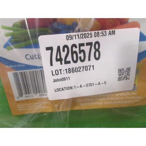 Set of 4 Size 12x15 Color Green Bluapple FreshMats - Refrigerator Bin Liners, Fridge Drawer Mats - Keeps Produce Fresh Longer, Prevents Bruising, Promotes Air Circulation - BPA-Free Polyurethane Foam - (4-Piece Set, 12x15, Green)