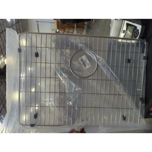 Elkay EBG2815 28-1/4 L x 15-1/4 W Stainless Steel Basin Rack with Rubber Feet - Stainless Steel