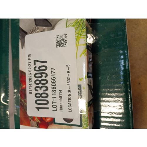 Piranha pro cut scissors and classy cutter