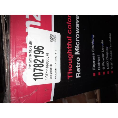 0.7 cu. ft. 700-Watt Countertop Microwave in Blue, Retro