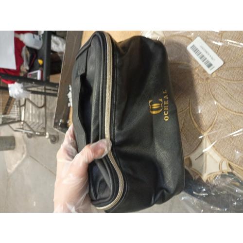 OCHEAL Makeup Bag, Portable Cosmetic Bag, Large Capacity Travel Makeup Case Organizer, Black For Women Toiletry Bag for Girls Traveling With Handle and Divider