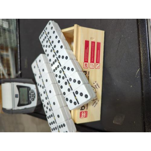Bene Casa 28-Piece Handcrafted Glossy White Double 6 Domino Set with Wooden Storage Box