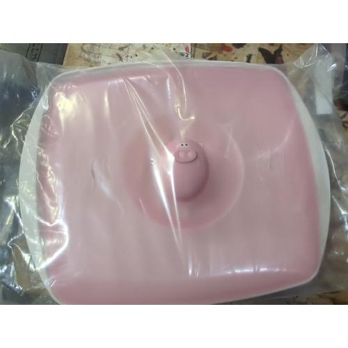 Joie Piggy Microwave Bacon Grooved Cooking Tray with Splatter Lid, Holds 4-5 Strips of Bacon, Easy to Clean, Convenient Kitchen Tool, BPA-Free, Dishwasher Safe