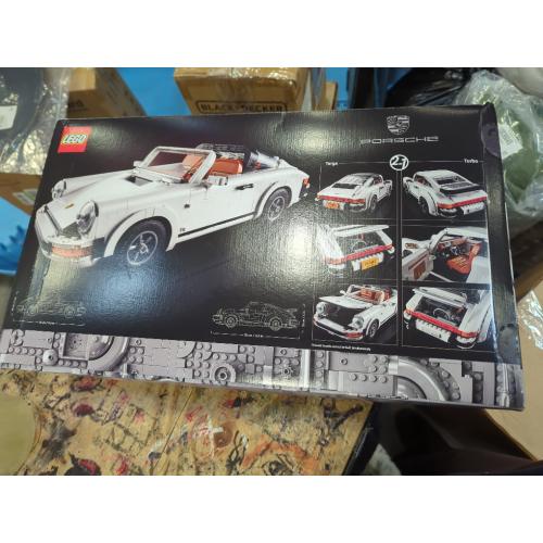 LEGO Icons Porsche 911 10295 Building Set, Collectible Turbo Targa, 2in1 Porsche Race Car Model Kit for Adults and Teens to Build, Gift Idea