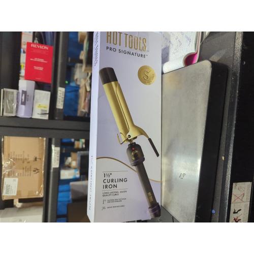 HOT TOOLS (2018 MODEL) Pro Artist 24K Gold Curling Iron | Long Lasting, Defined Curls (1 1/2 in)