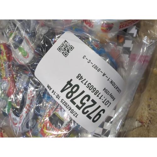 Race Car Party Favors for Kid, Racecar Wodden Painting Crafts Kit Mini Pull Back Cars Silicone Bracelets Boy Birthday Goodie Bag Stuffer Filler Class Prize Racing Birthday Party Supplies Decor