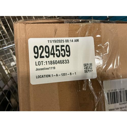 Velener Artificial Agave Plant Set,22 Inch, Faux Aesthetic Plants for Home Decor, Realistic UV Resistant Fake Agave Plants Without Pot, Set of 2