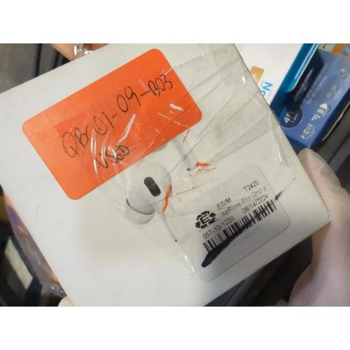 Apple AirPods Pro 2 Wireless Earbuds, Active Noise Cancellation, Hearing Aid Feature, Bluetooth Headphones, Transparency, Personalized Spatial Audio, High-Fidelity Sound, H2 Chip, USB-C Charging